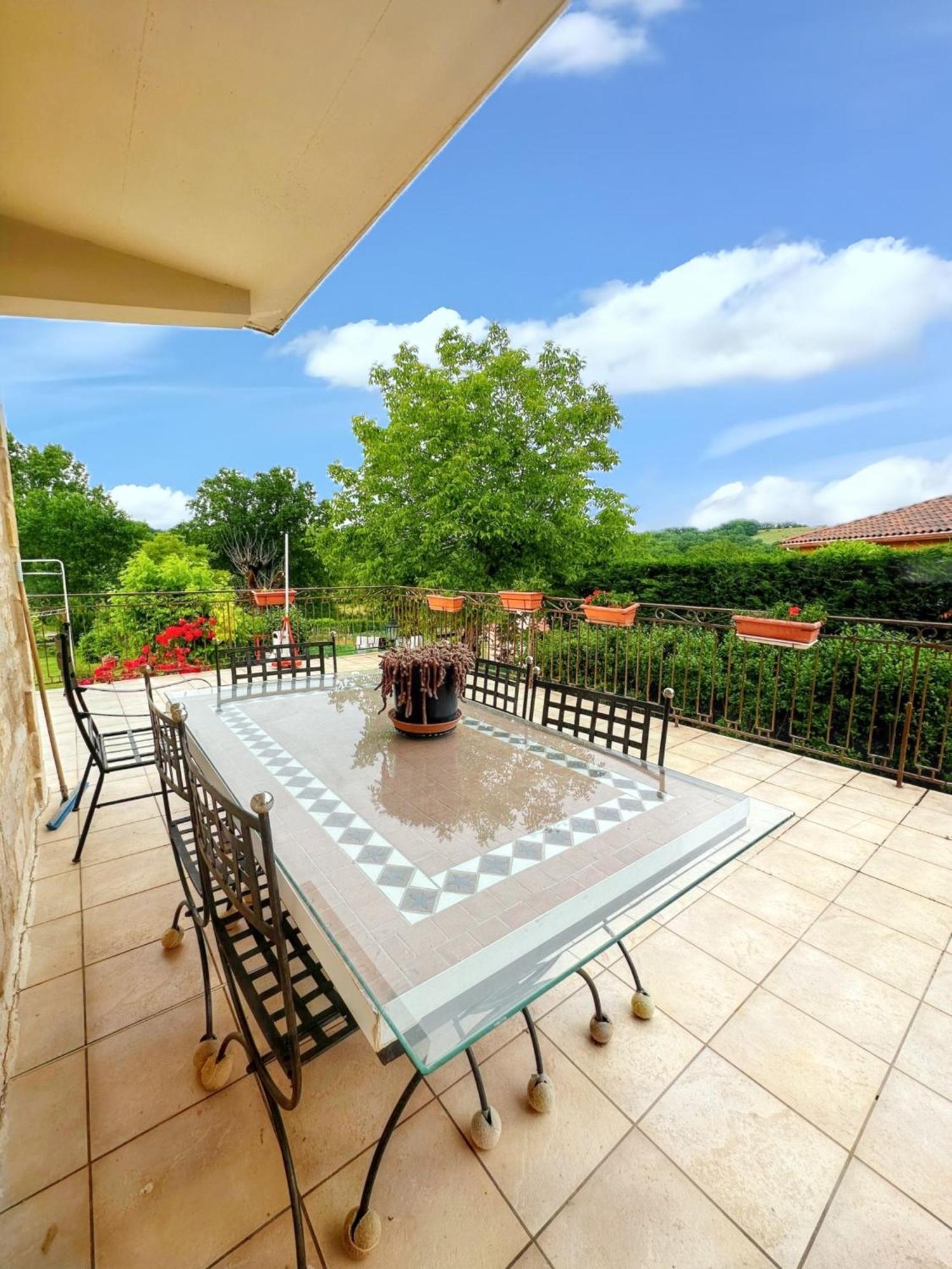 Appartement Charmant A Toulonjac Avec Jardin Et Terrasse 110 M² Exteriér fotografie